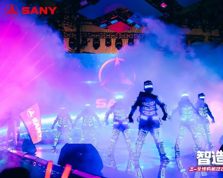 TRON DANCE 